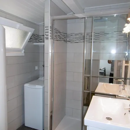 펜션 Maison Conviviale A Pour 5 Pers, Proche Centre, Animaux Admis - Fr-1-823-14 *